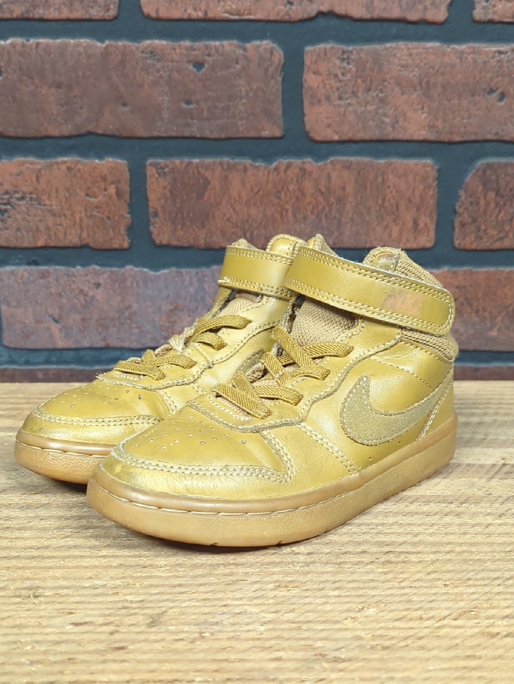 Nike Kids Court Borough Mid2 High-Top Sneakers Size 11C